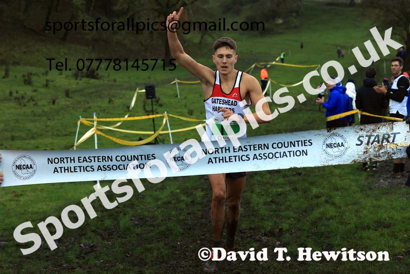 Senior mens 2023 NECAA Cross Country Relays, Thornley Hall Farm, Peterlee, County Durham. Photo: David T. Hewitson/Sports for All Pics